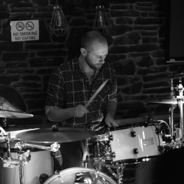 52nd State action shots